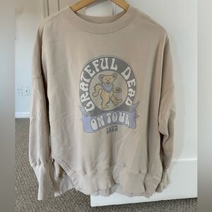 Abercrombie & Fitch Beige Grateful Dead Sweatshirt